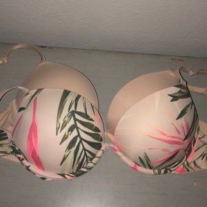 two PINK 32C Super-Push Bras